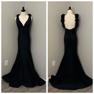 NEW JOVANI SZ 14 BLACK ROSETTE STRAP BACK CORSET BODICE FORMAL EVENING GOWN